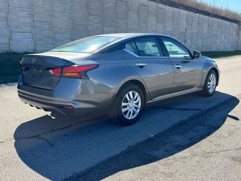 Used 2023 Nissan Altima 2.5 S image 4