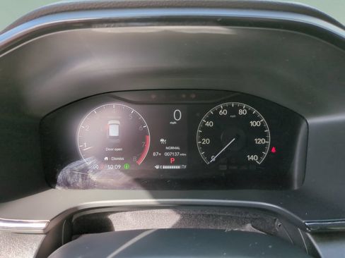 Certified 2024 Honda CR-V EX image 12
