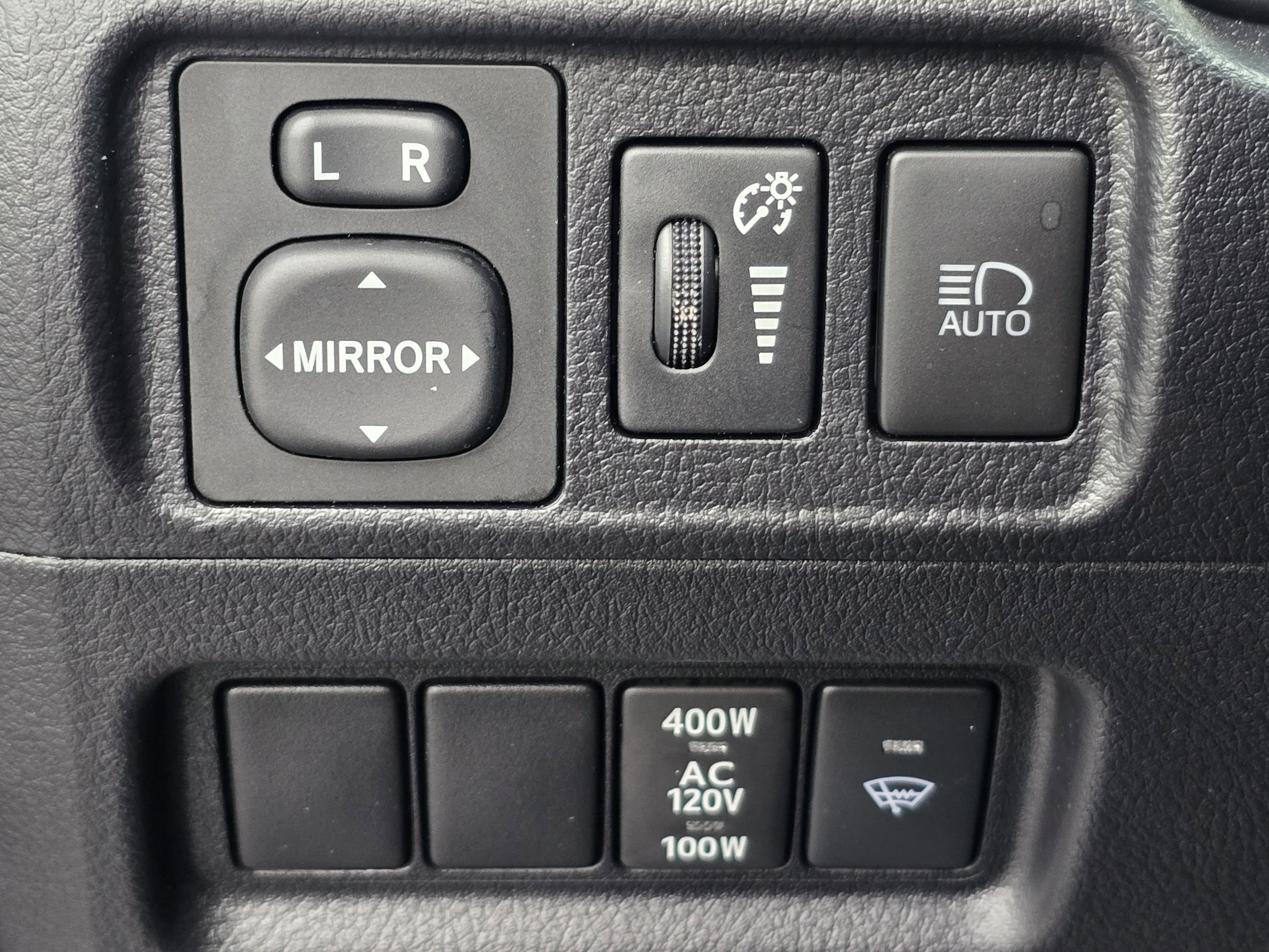 Used 2024 Toyota 4Runner TRD Off-Road Premium w/ Moonroof Package AWD/4WD image 21