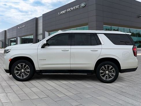 Used 2022 Chevrolet Tahoe LT w/ LT Signature Plus Package RWD image 2