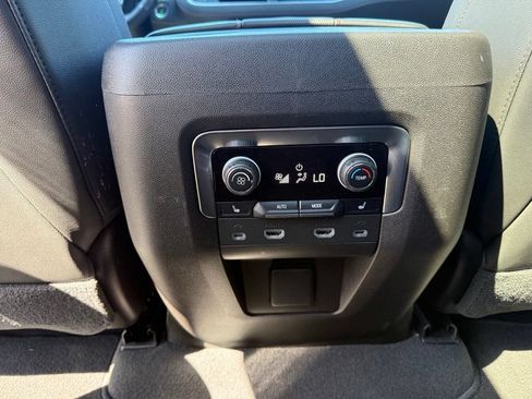 Used 2021 Chevrolet Tahoe RST w/ Luxury Package AWD/4WD image 19
