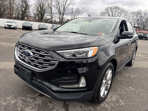 Used 2022 Ford Edge Titanium w/ Equipment Group 301A image 10