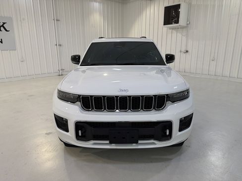 Used 2025 Jeep Grand Cherokee L Overland image 8