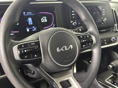 Used 2024 Kia Sportage LX FWD image 23