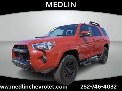 Used 2024 Toyota 4Runner TRD Pro AWD/4WD image 4