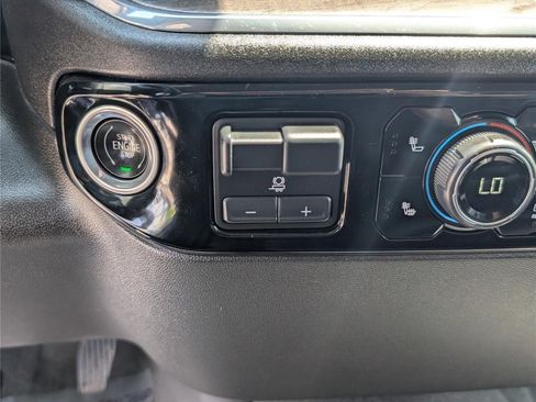Used 2024 Chevrolet Silverado 2500 LTZ AWD/4WD image 24