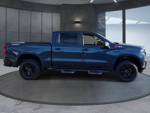 Certified 2022 Chevrolet Silverado 1500 LT Trail Boss w/ Safety Package AWD/4WD image 7