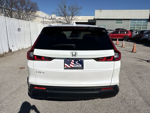 Used 2024 Honda CR-V EX-L image 5