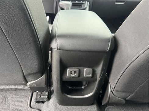 Used 2021 Chevrolet Colorado LT w/ LT Convenience Package image 15