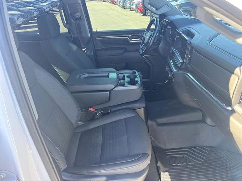 Used 2022 Chevrolet Silverado 1500 RST image 18