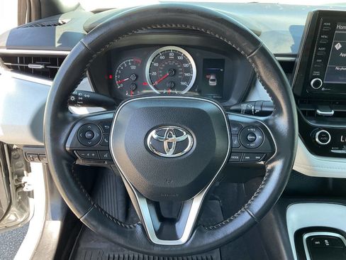 Used 2022 Toyota Corolla SE FWD image 17