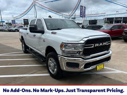 Used 2024 RAM 3500 Tradesman w/ Chrome Appearance Group AWD/4WD image 1
