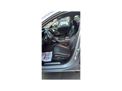 Used 2024 Acura RDX SH-AWD image 13