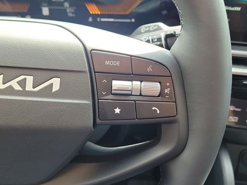 New 2026 Kia Sportage EX FWD image 28