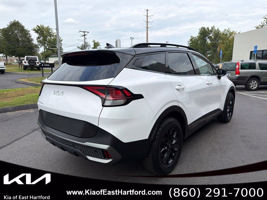 Certified 2024 Kia Sportage X-Pro AWD/4WD image 8