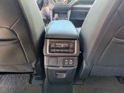 Used 2023 Subaru Ascent Onyx Edition AWD/4WD image 14