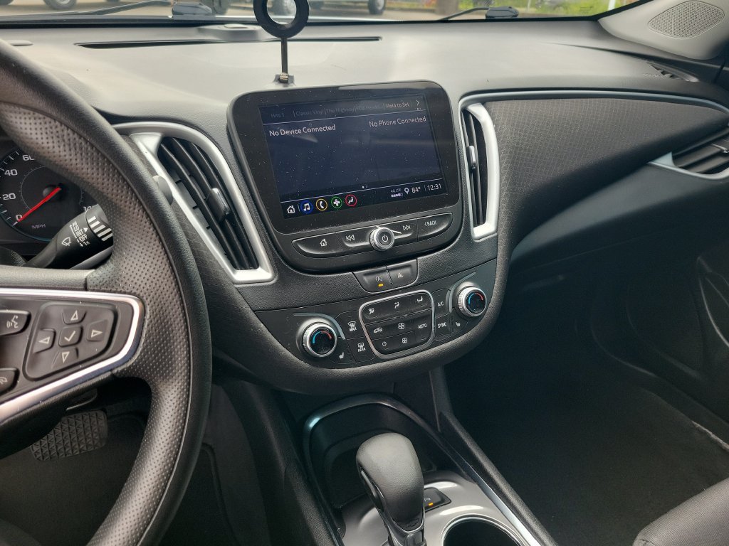 Used 2024 Chevrolet Malibu LT FWD image 24