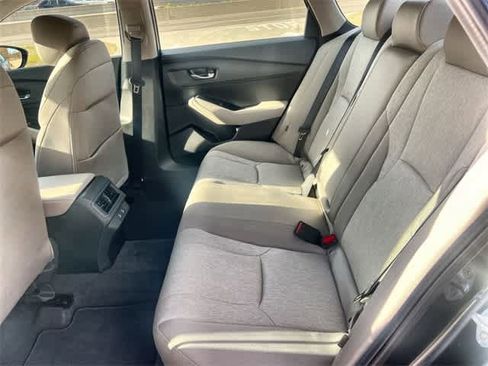 Certified 2025 Honda Accord SE image 14