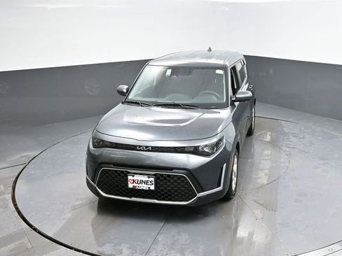 Used 2024 Kia Soul LX w/ LX Technology Package image 28