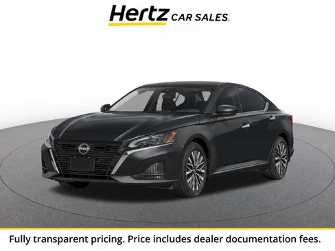 Used 2025 Nissan Altima 2.5 SV FWD image 1