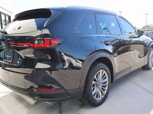 Used 2025 MAZDA CX-90 Plug-In Hybrid w/ Preferred image 3