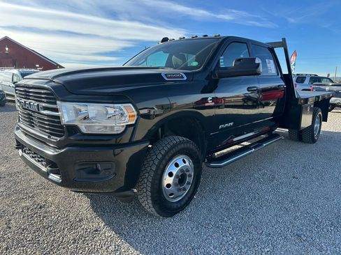 Used 2021 RAM 3500 Big Horn w/ Level 1 Equipment Group image 5