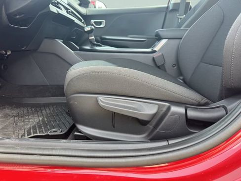 New 2026 Kia K4 FWD image 24