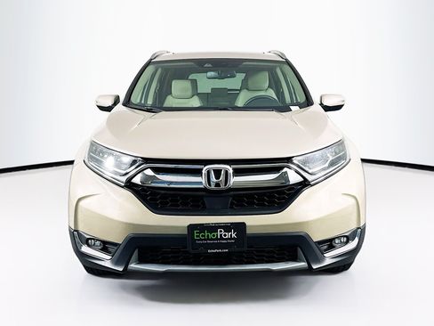 Used 2018 Honda CR-V Touring image 2