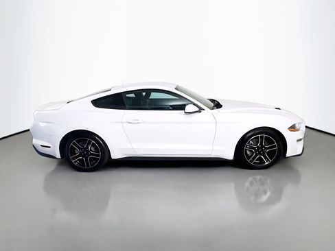 Used 2023 Ford Mustang Premium image 11