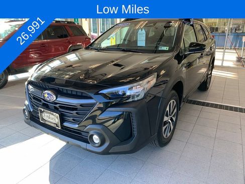 Certified 2023 Subaru Outback Premium AWD/4WD image 2