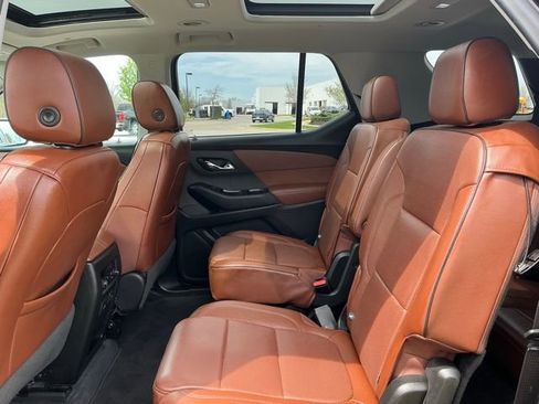 Used 2020 Chevrolet Traverse High Country image 35