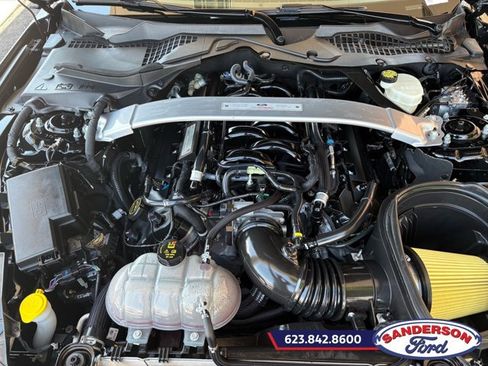 Used 2016 Ford Mustang Shelby GT350 w/ Track Package RWD image 9
