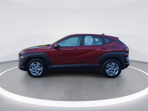 Certified 2025 Hyundai Kona SE FWD image 5