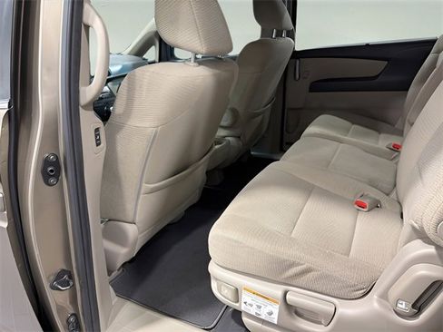 Used 2012 Honda Odyssey EX image 25