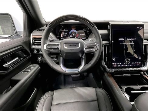 New 2026 GMC Yukon XL Denali w/ Denali Reserve Package AWD/4WD image 12