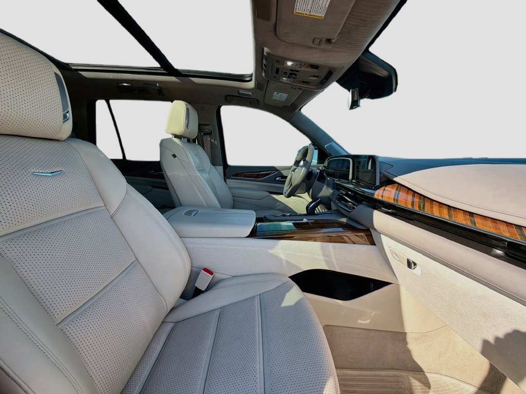 Used 2023 Cadillac Escalade Sport Platinum w/ LPO, ONYX Package RWD image 32