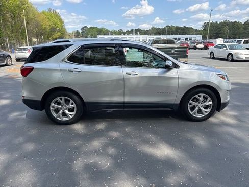 Used 2021 Chevrolet Equinox Premier image 6