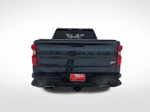 Used 2021 Chevrolet Silverado 1500 LT Trail Boss image 9