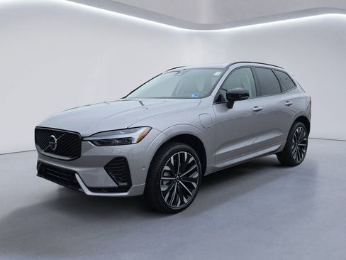 New 2026 Volvo XC60 T8 Ultra w/ Protection Package Premier AWD/4WD image 7