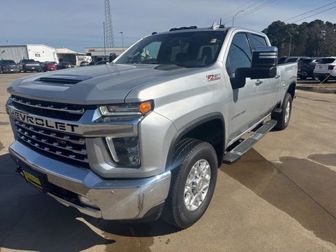 Used 2022 Chevrolet Silverado 2500 LTZ w/ Gooseneck/5TH Wheel Package image 3