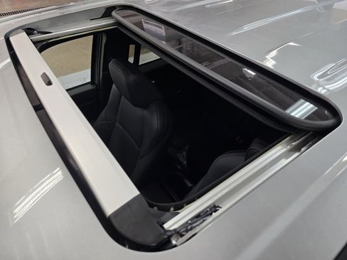 New 2025 Toyota Tacoma TRD Sport image 3