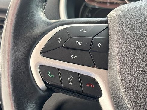 Used 2016 Jeep Cherokee Limited image 20