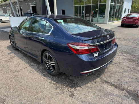 Used 2016 Honda Accord Sport image 3