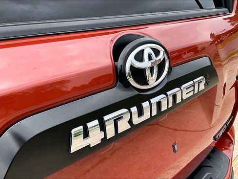 Used 2024 Toyota 4Runner TRD Pro AWD/4WD image 31