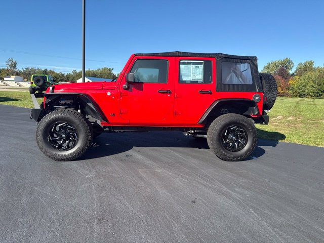 Used 2018 Jeep Wrangler Unlimited Sport AWD/4WD image 3