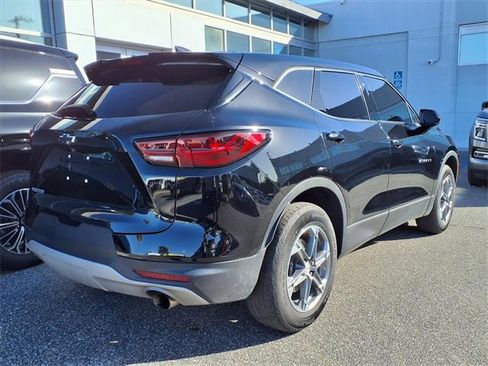 Used 2023 Chevrolet Blazer LT image 19