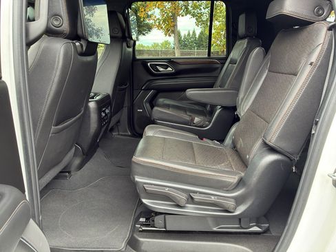 Used 2023 Chevrolet Suburban High Country w/ Advanced Technology Package AWD/4WD image 51