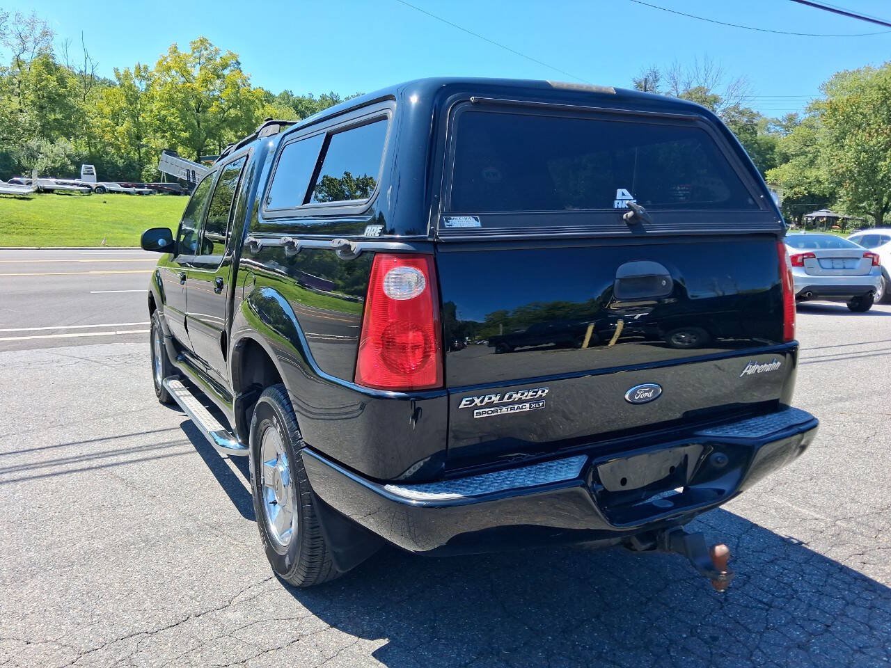 Used 2005 Ford Explorer Sport Trac 4x4 image 14