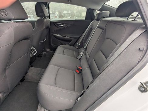 Used 2024 Chevrolet Malibu LT image 13