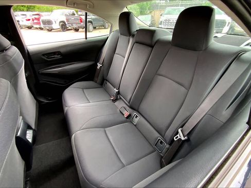 Used 2024 Toyota Corolla LE image 20